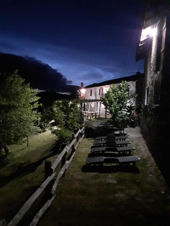 Cascina Merlo Country House Pareto Exterior foto